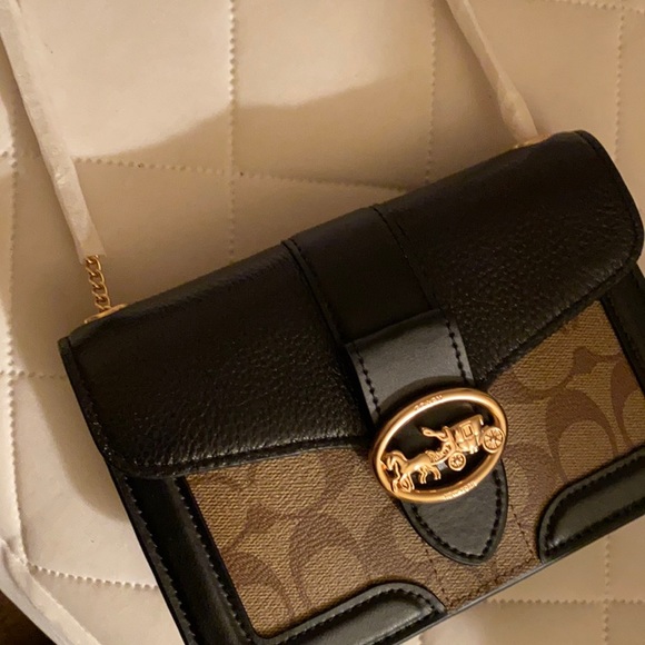 Coach Crossbody - Picture 8 of 8